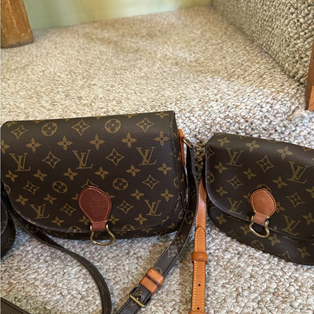 Louis Vuitton Brown Monogram Crossbody Bag with Tan Leather Trim Saint Cloud GM - Picture 3 of 10